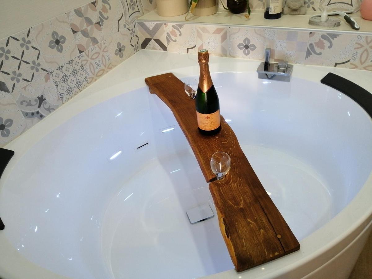 Le Clos Du 51 - Chambres D'Hotes Abondant 외부 사진